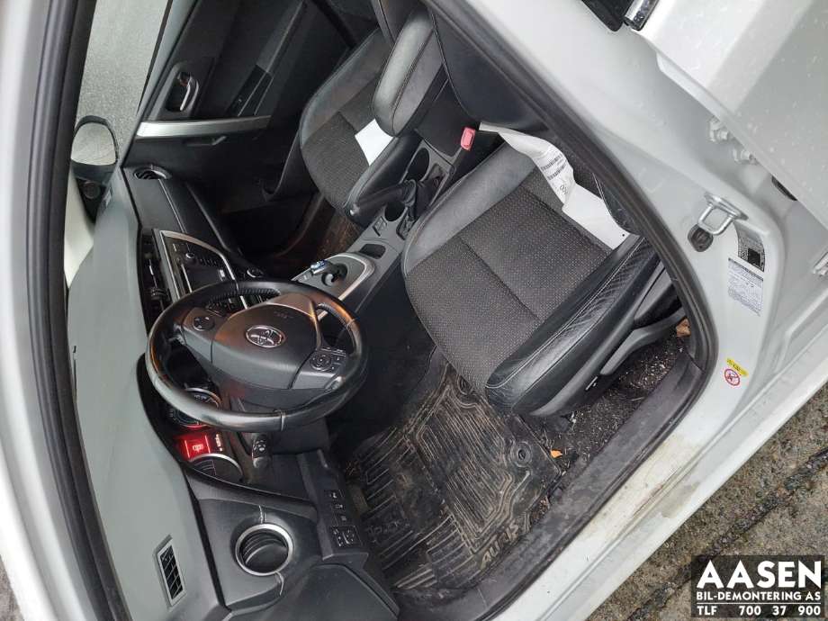 Toyota Auris 2013-2015 (Type II, Fase 1) , Motorkode: 2ZR-FXE, Girkassekode: 