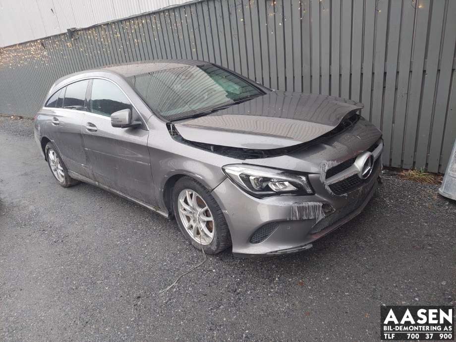 Mercedes CLA 2013-2019 (C117) (C117), Motorkode: 270910, Girkassekode: A 246 370 36 02