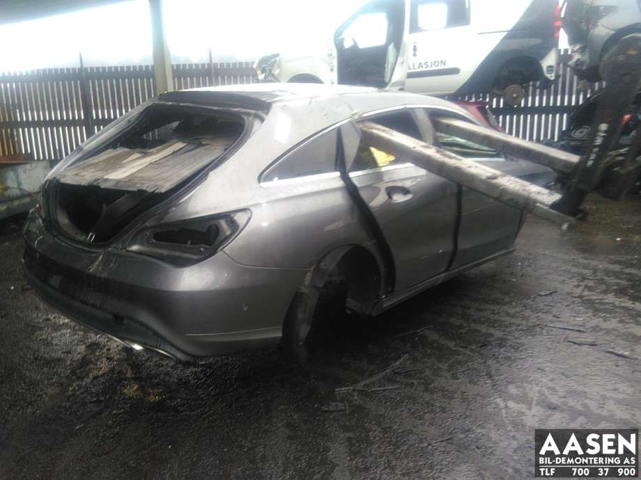 Mercedes CLA 2013-2019 (C117) (C117), Motorkode: 270910, Girkassekode: A 246 370 36 02