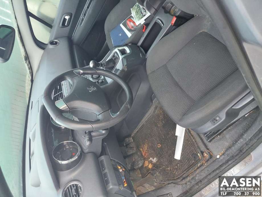 Peugeot 5008 2010-2017 (Type I) , Motorkode: 9H05, Girkassekode: 