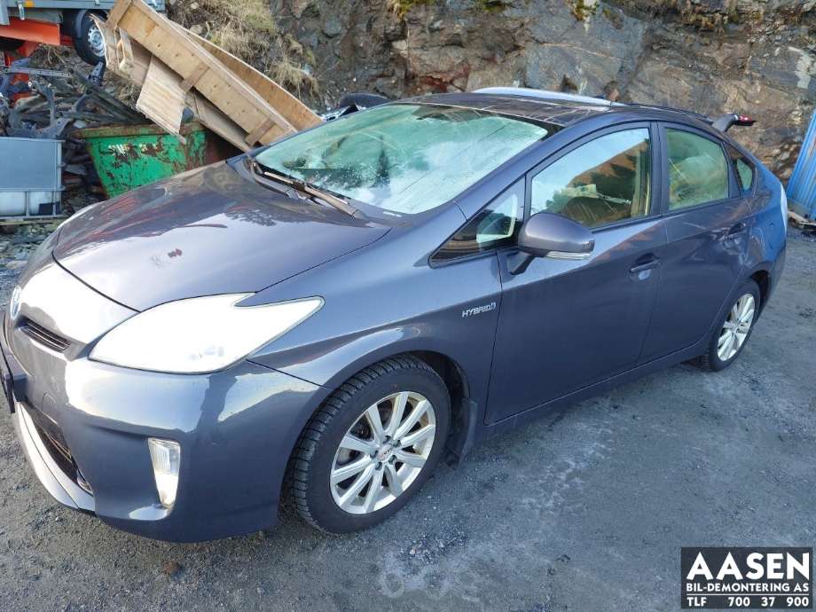 Toyota Prius 2009-2016 (Type III) (COMBI) (COMBI), Motorkode: 2ZR-FXE, Girkassekode: 