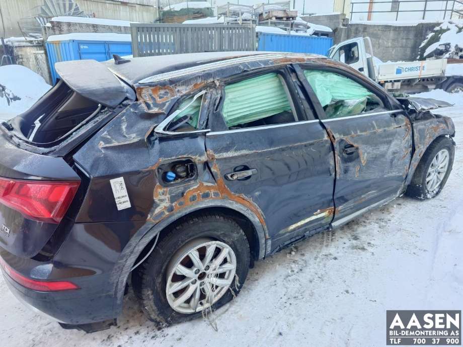 Audi Q5 2017-->> (Type II) , Motorkode: DETA, Girkassekode: SUX
