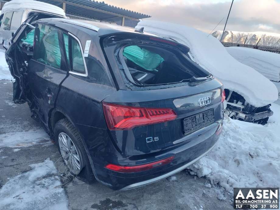 Audi Q5 2017-->> (Type II) , Motorkode: DETA, Girkassekode: SUX