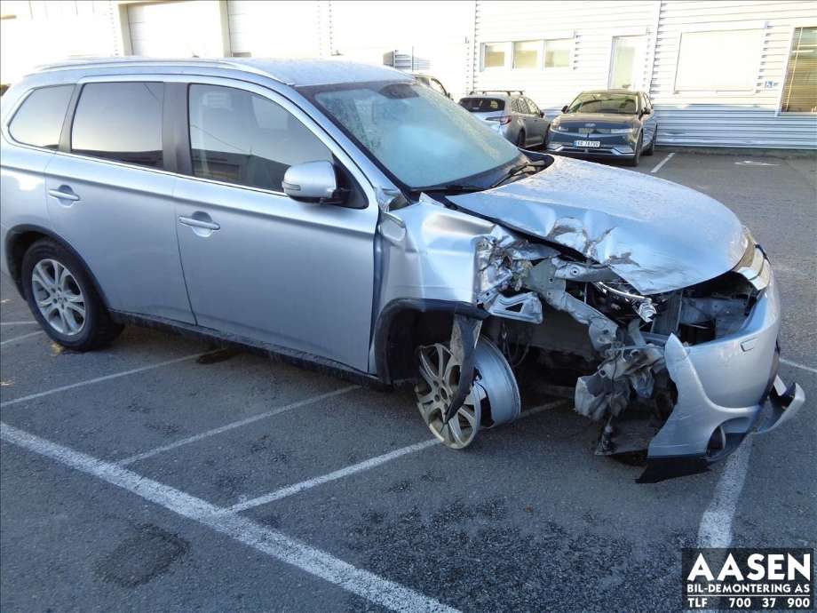 Mitsubishi Outlander 2012-2015 (Type III, Fase 1) , Motorkode: 4J11-0-32L, Girkassekode: 