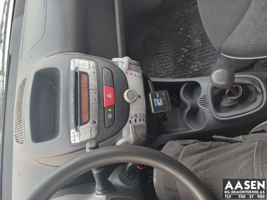 Peugeot 107 2006-2014 , Motorkode: 1KR-FE, Girkassekode: 
