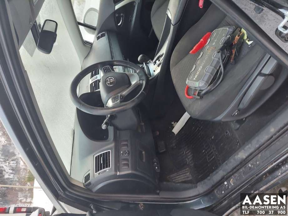 Toyota Avensis 2009-2015 (Type III, Fase 1) , Motorkode: 2ZR-FAE, Girkassekode: 