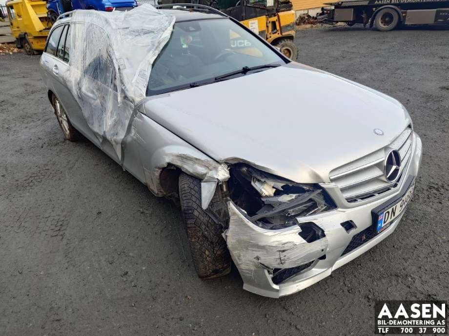 Mercedes C-Klasse 2011-2014 (Fase 2) (W204) (W204), Motorkode: OM651.911, Girkassekode: 