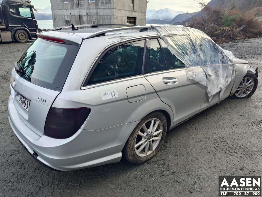 Mercedes C-Klasse 2011-2014 (Fase 2) (W204) (W204), Motorkode: OM651.911, Girkassekode: 