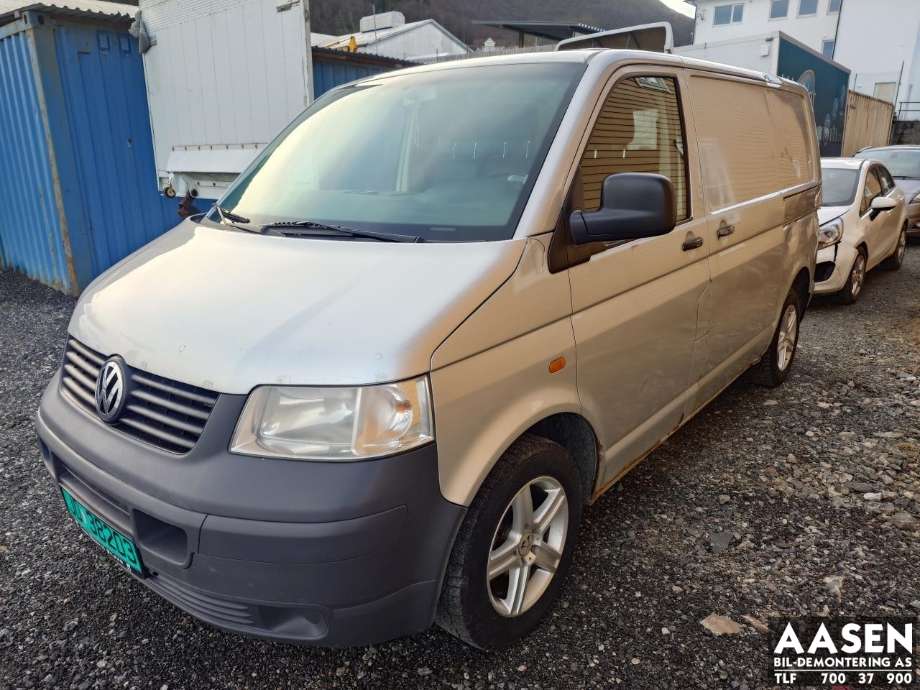 VW Transporter / Caravelle 2003-2009 (Fase 1) (T5) (T5), Motorkode: AXD, Girkassekode: HNC