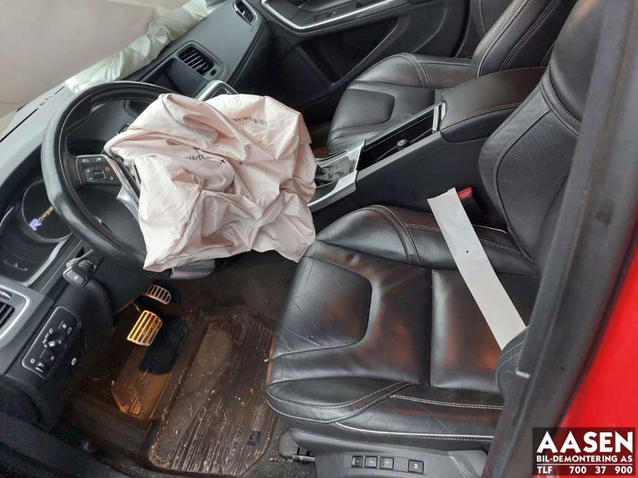 Volvo V60/V60 CC 2013-2018 (Type I, Fase 2) , Motorkode: D4204T9, Girkassekode: 