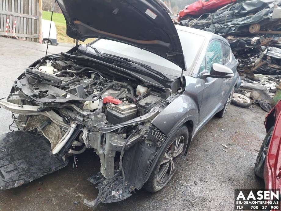 Toyota C-HR 2016-->> , Motorkode: 2ZR-FXE, Girkassekode: 