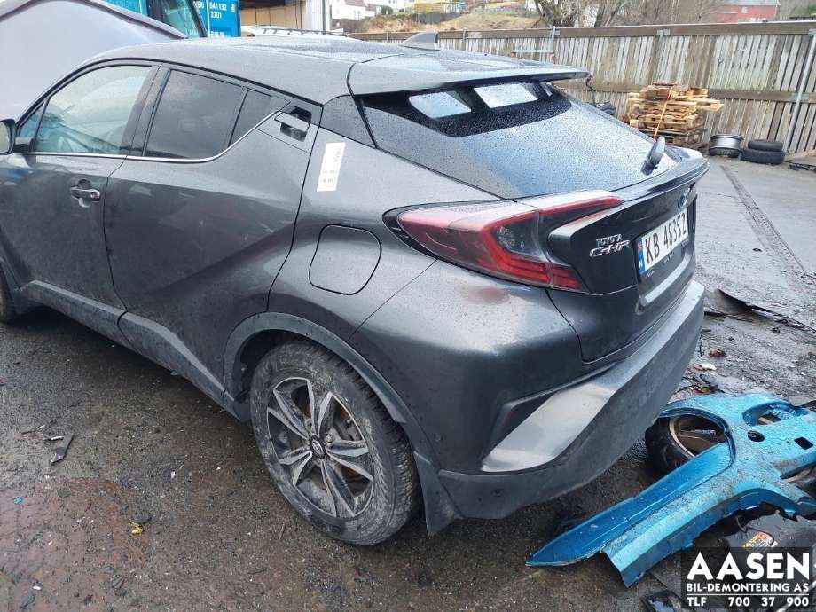 Toyota C-HR 2016-->> , Motorkode: 2ZR-FXE, Girkassekode: 