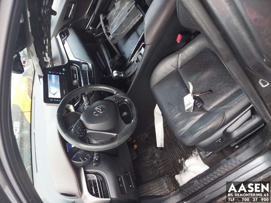 Toyota C-HR 2016-->> , Motorkode: 2ZR-FXE, Girkassekode: 