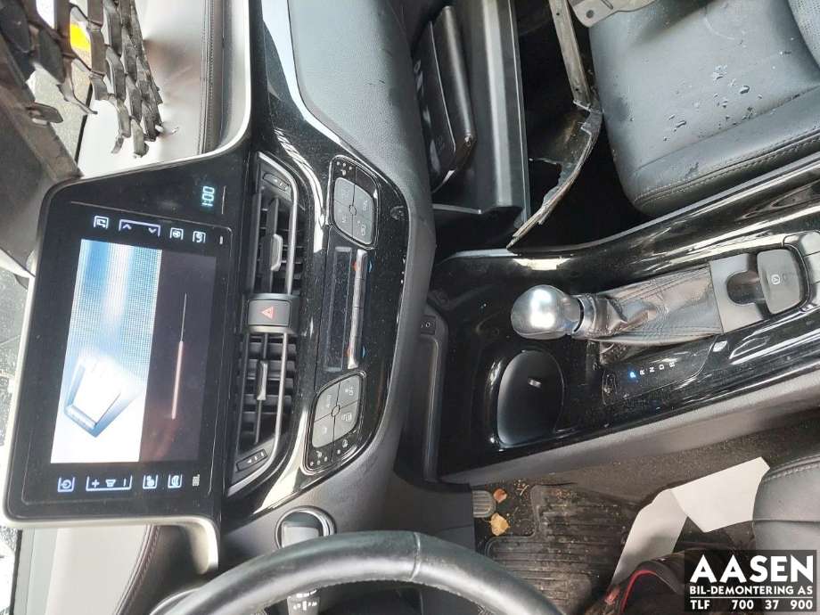 Toyota C-HR 2016-->> , Motorkode: 2ZR-FXE, Girkassekode: 