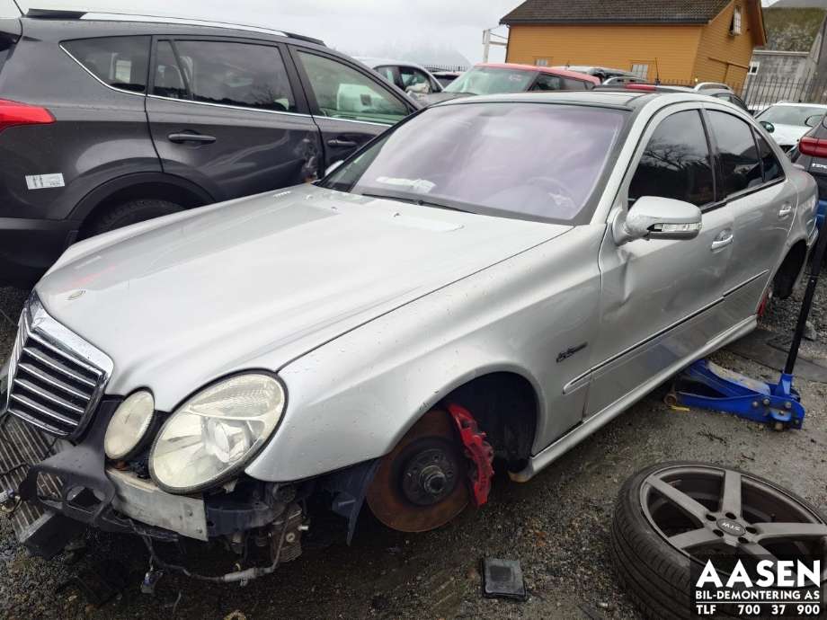 Mercedes E-Klasse 2002-2006 (Fase 1) (W211) (W211), Motorkode: 113 990, Girkassekode: 