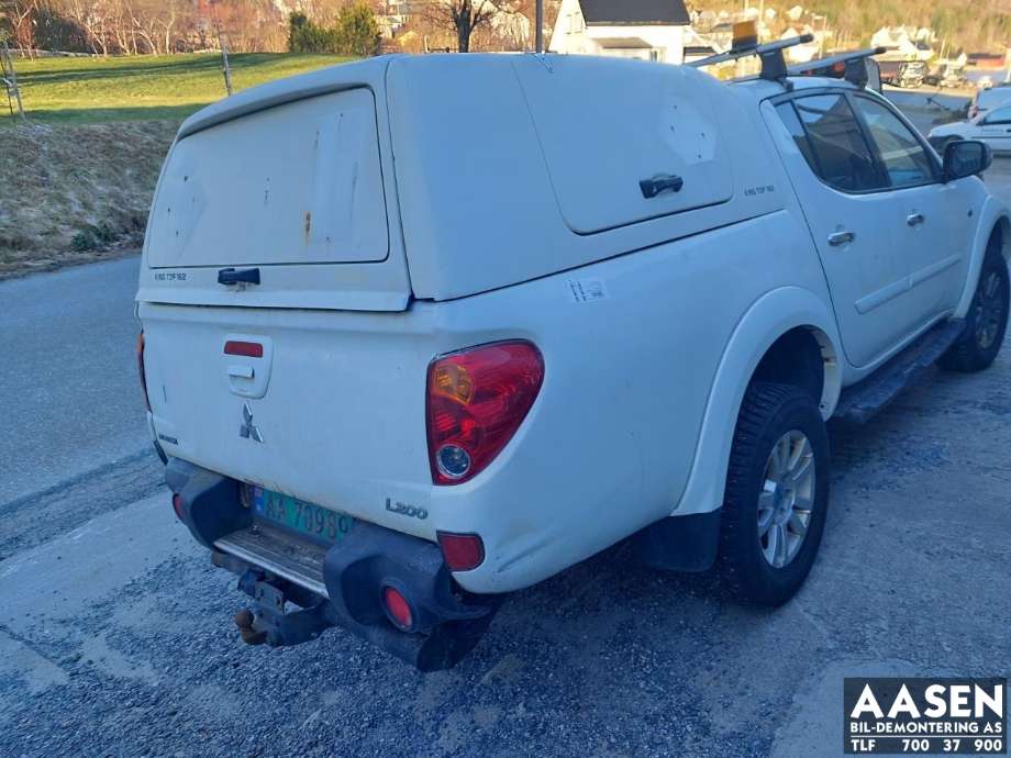 Mitsubishi L200 2006-2015 (Type IV) , Motorkode: 4D56, Girkassekode: 