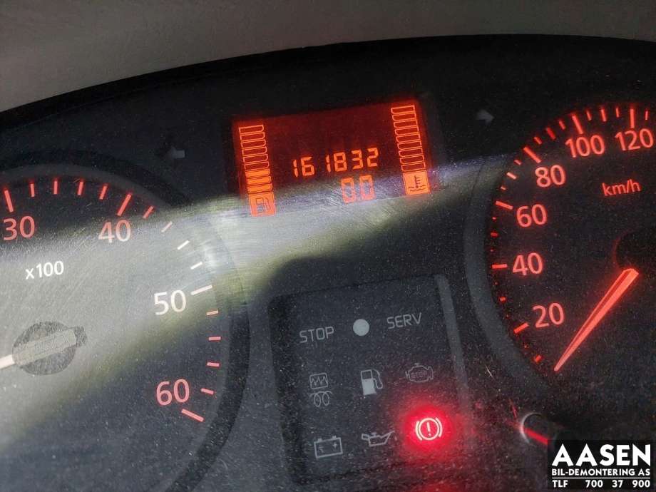Nissan Primastar 2001-2006 , Motorkode: F9Q (760), Girkassekode: PK6 (375)