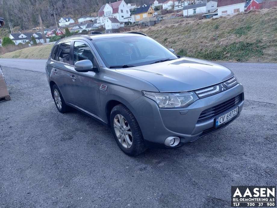 Mitsubishi Outlander 2012-2015 (Type III, Fase 1) , Motorkode: 4N14, Girkassekode: 