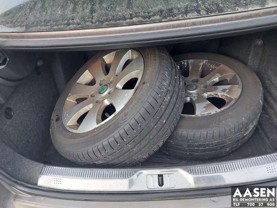 Škoda Superb 2008-2015 (Type II) , Motorkode: CAY, Girkassekode: MDM