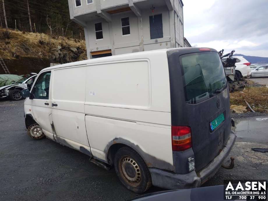 VW Transporter / Caravelle 2003-2009 (Fase 1) (T5) (T5), Motorkode: BNZ, Girkassekode: 