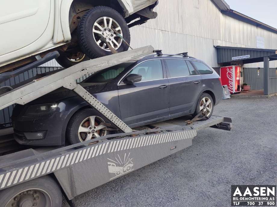 Škoda Octavia 2013-2016 (Type III, Fase 1) , Motorkode: CKFC, Girkassekode: PFM