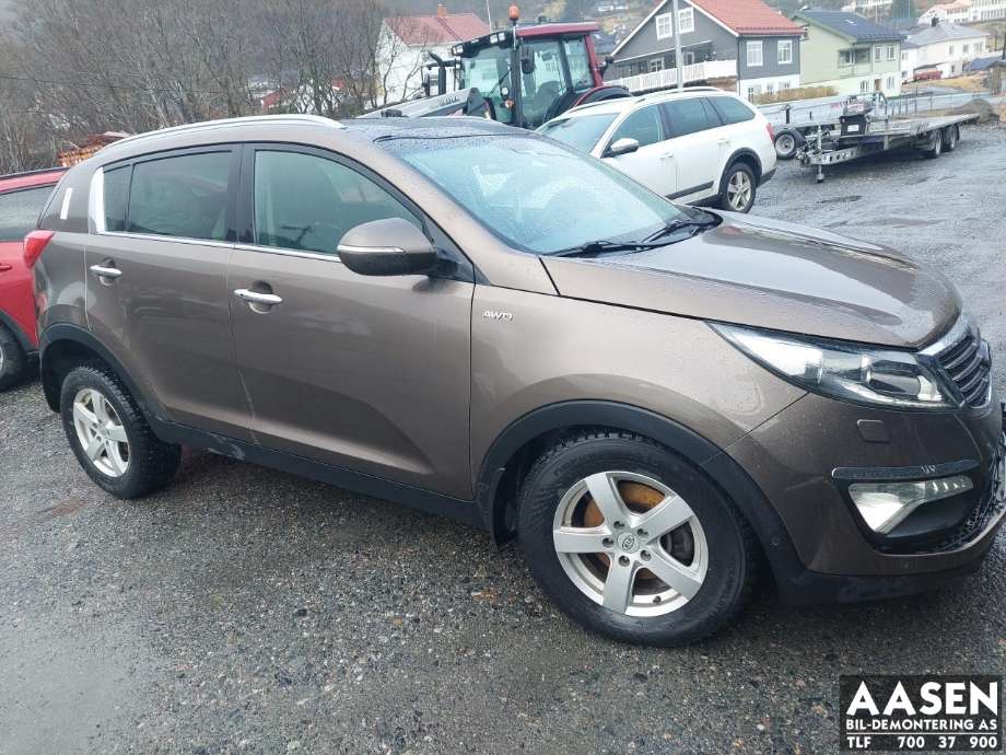 Kia Sportage 2010-2016 (Type III) , Motorkode: D4HA, Girkassekode: 