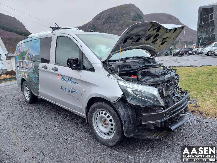Mercedes Vito 2014-->> (W447) (W447), Motorkode: 651.950, Girkassekode: 