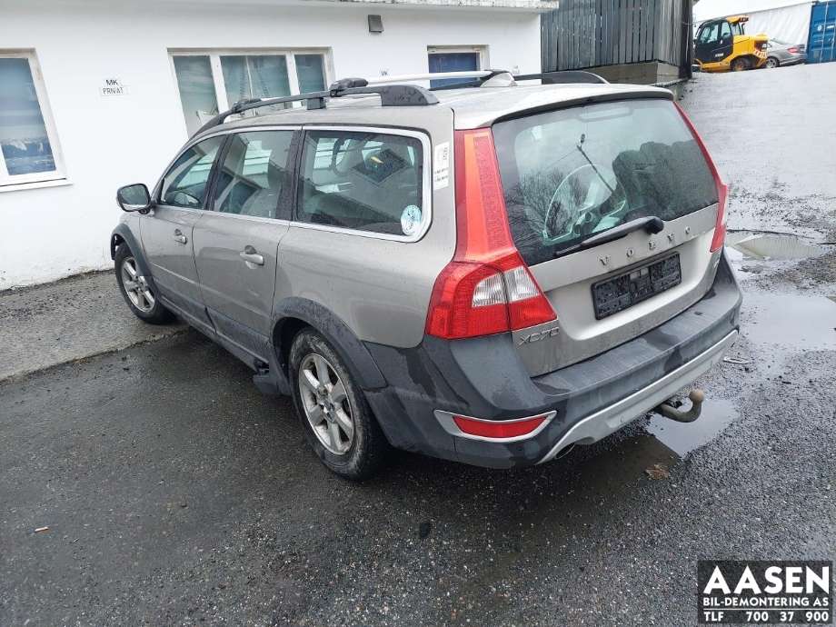 Volvo XC70 2008-2013 (Type II, Fase 1) , Motorkode: D5244T(10), Girkassekode: 31259365