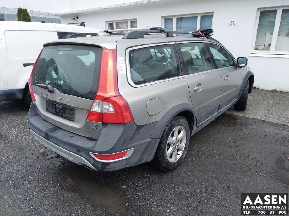 Volvo XC70 2008-2013 (Type II, Fase 1) , Motorkode: D5244T(10), Girkassekode: 31259365