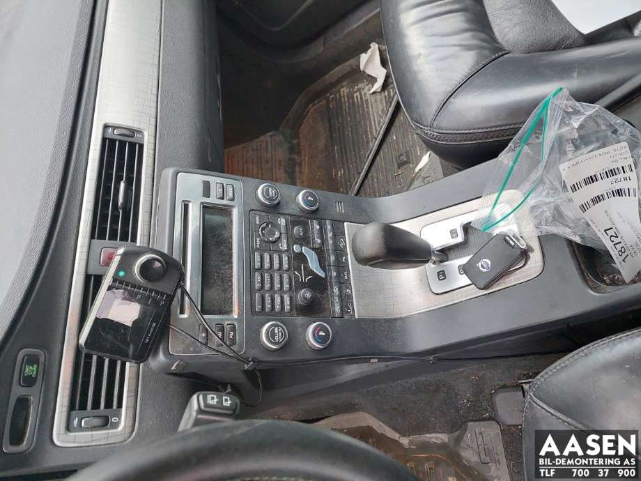 Volvo XC70 2008-2013 (Type II, Fase 1) , Motorkode: D5244T(10), Girkassekode: 31259365
