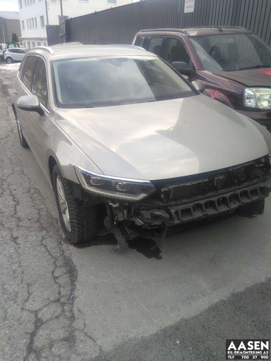 VW Passat 2015-2019 (Fase 1) (B8) (B8), Motorkode: CUKC, Girkassekode: RXG