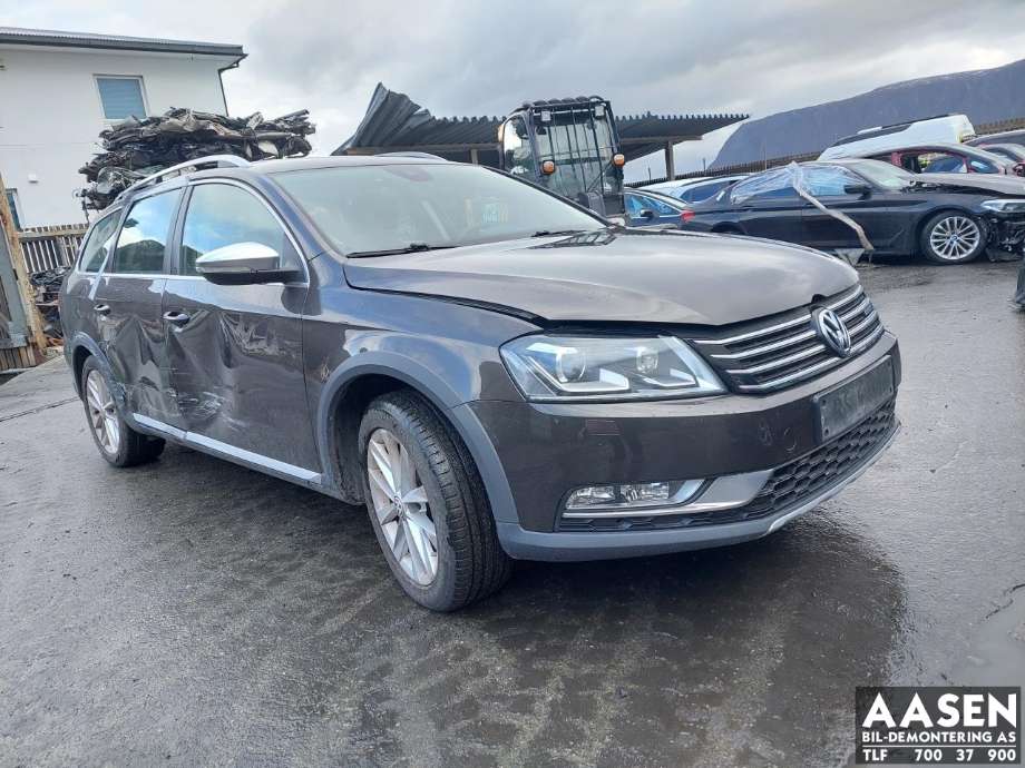 VW Passat 2011-2015 (B7) (B7), Motorkode: CFFB, Girkassekode: MKH