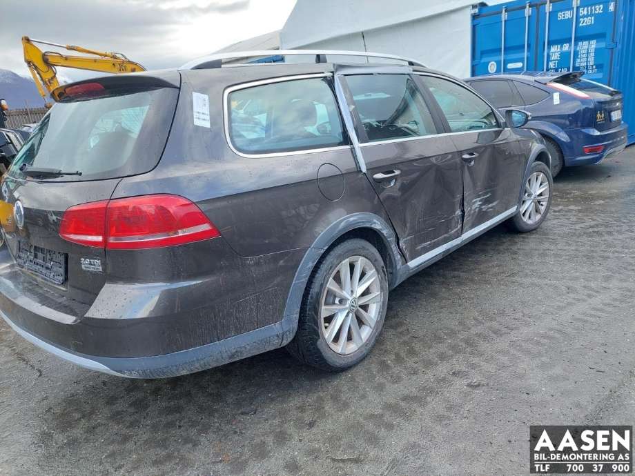 VW Passat 2011-2015 (B7) (B7), Motorkode: CFFB, Girkassekode: MKH