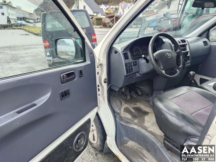 Toyota Hiace 2007-2012 (Fase 3) , Motorkode: 2KD-FTV, Girkassekode: 