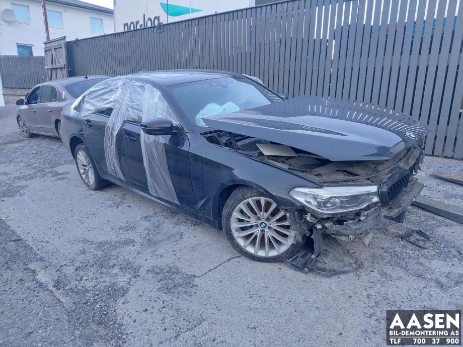 BMW 5-Serie, 2017->> (G30/G31) (G30/G31) delebil , Motorkode: B48B20A|GC1P25A