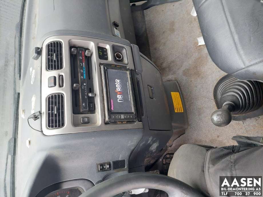Toyota Hiace 2007-2012 (Fase 3) , Motorkode: 2KD-FTV, Girkassekode: 
