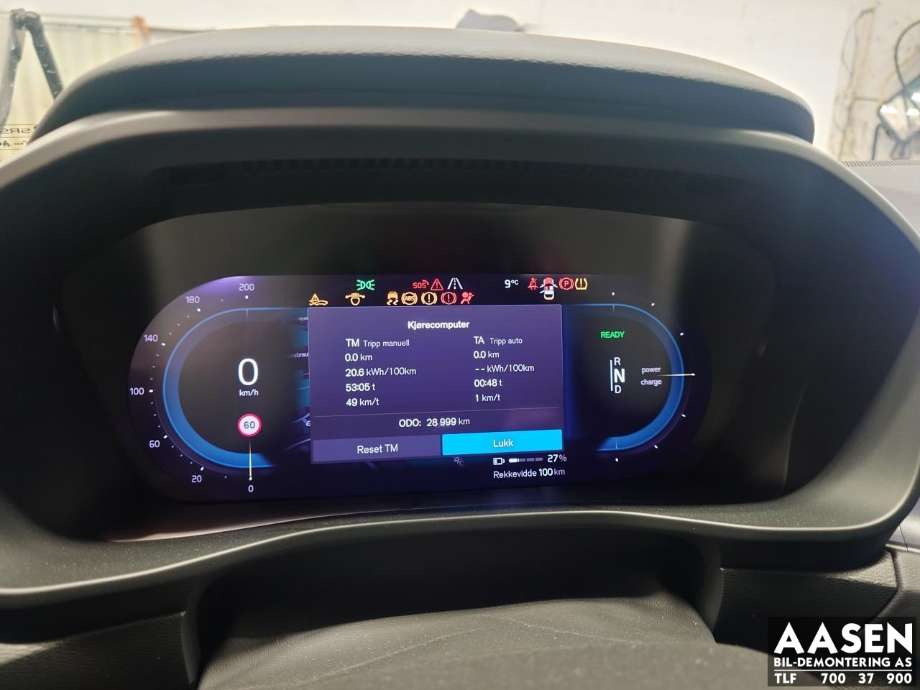 Volvo XC40 2018-2024 , Motorkode: E400V6, Girkassekode: 1-SPEED AWD