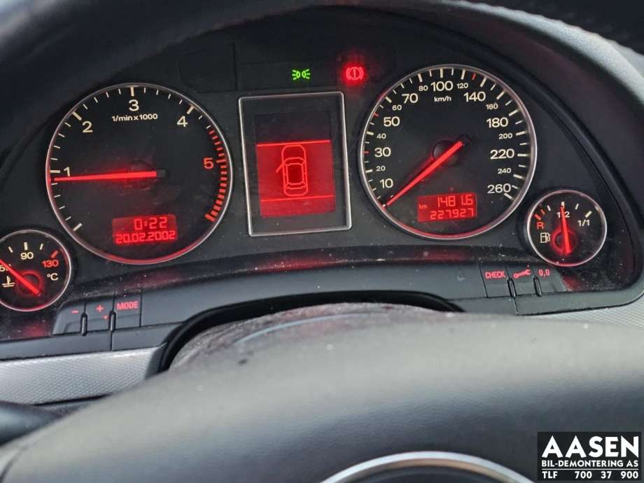 Audi A4 2001-2004 (Type II) (B6) (B6), Motorkode: AVB, Girkassekode: