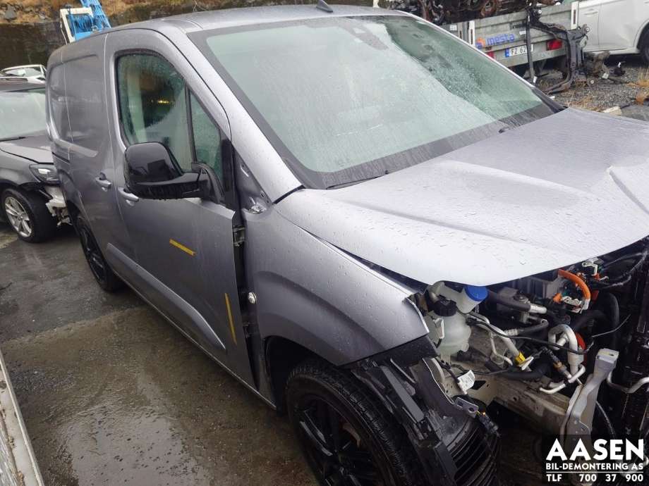 Citroën Berlingo 2019-->> (Type III) delebil , Motorkode: ZK01, Girkassekode: 