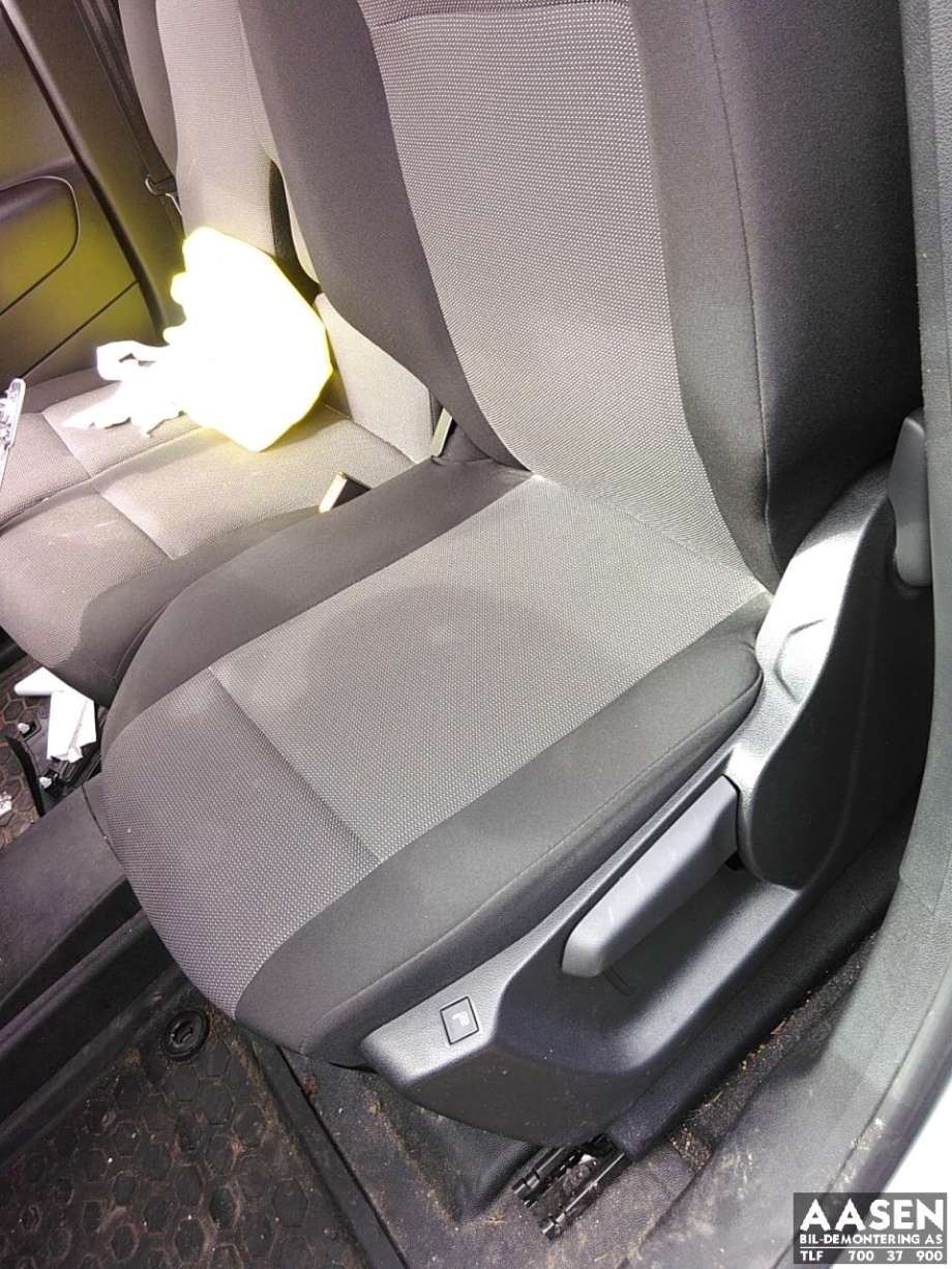 Citroën Berlingo 2019-->> (Type III) delebil , Motorkode: ZK01, Girkassekode: 