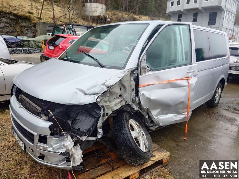 VW Transporter / Caravelle 2009-2015 (Fase 2) (T5) (T5), Motorkode: CAAD, Girkassekode: PCA