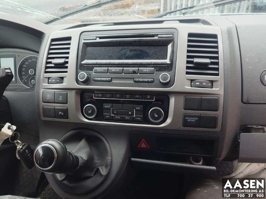 VW Transporter / Caravelle 2009-2015 (Fase 2) (T5) (T5), Motorkode: CAAD, Girkassekode: PCA