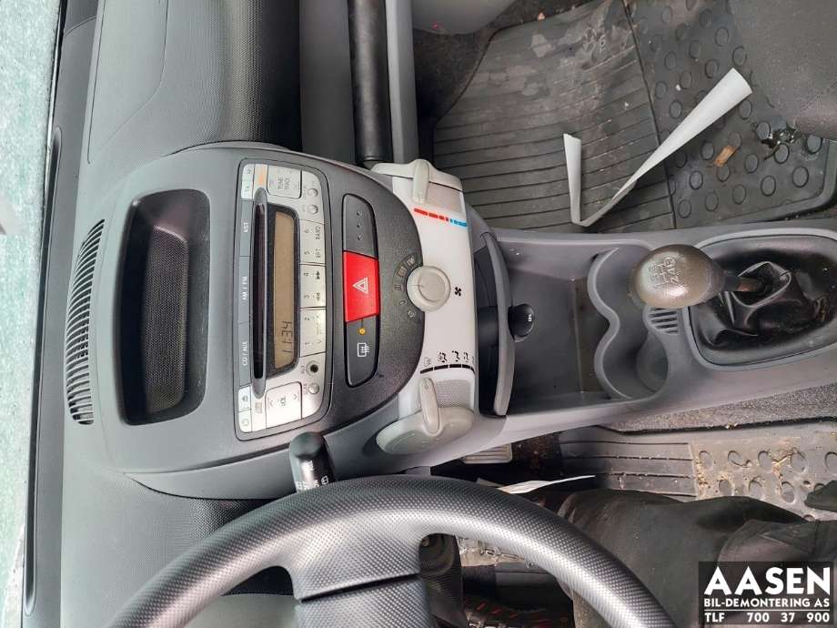 Toyota Aygo 2005-2014 (Type I) , Motorkode: 1KR-FE, Girkassekode: 
