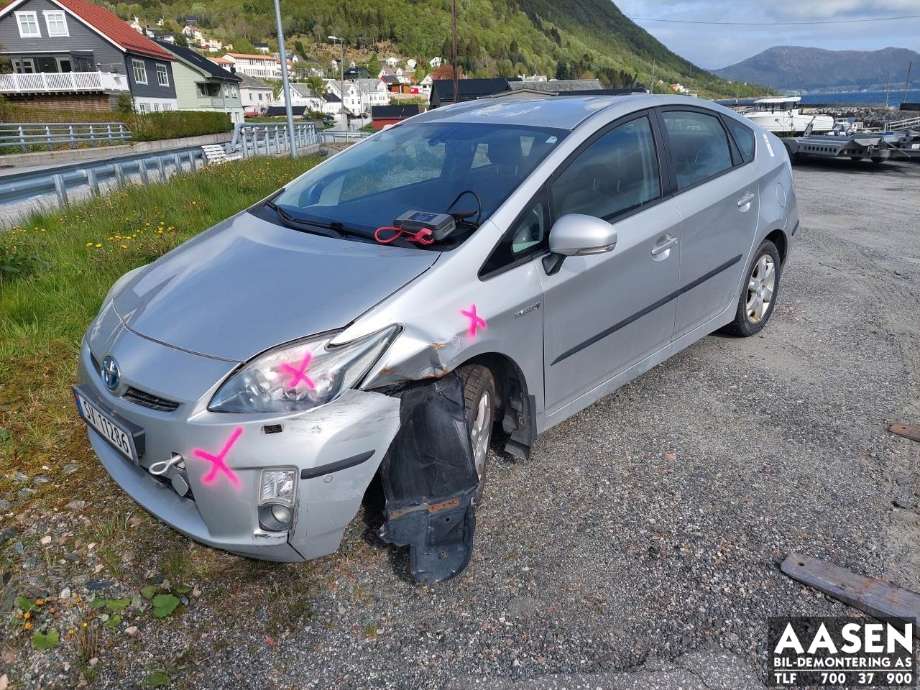 Toyota Prius 2009-2016 (Type III) (COMBI) (COMBI), Motorkode: 2ZR-FXE, Girkassekode: 