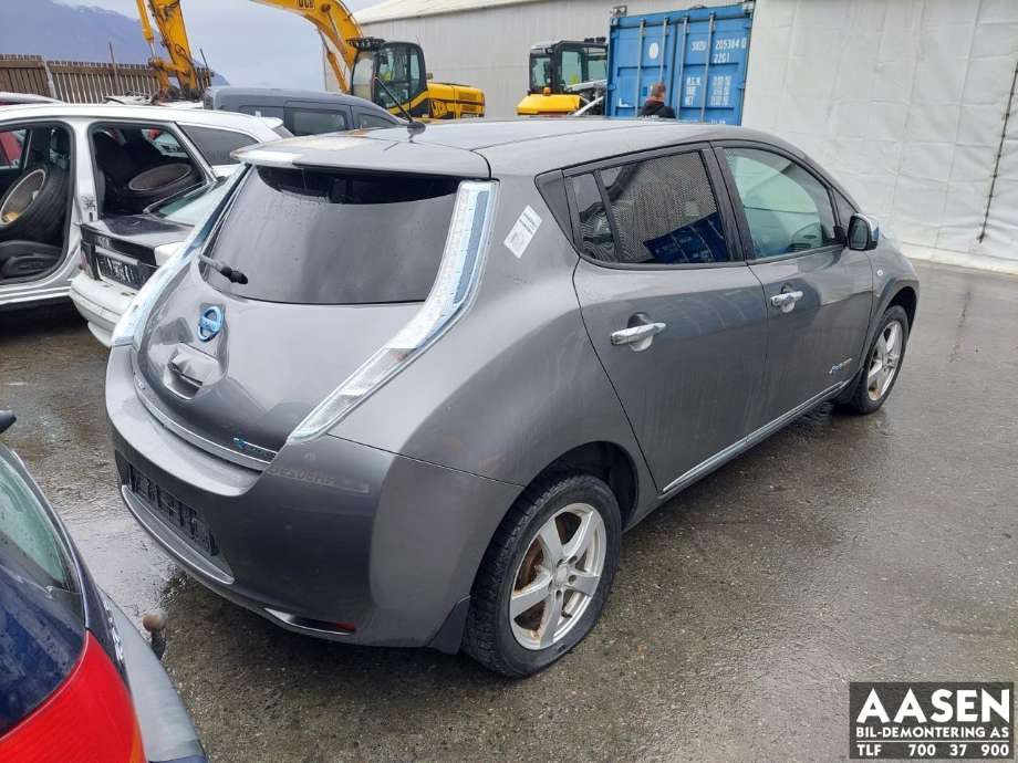 Nissan Leaf 2011-2017 (Type I) delebil , Motorkode: EM57, Girkassekode: 