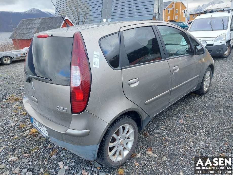 Mitsubishi Colt 2004-2008 (Type VII, Fase 1) , Motorkode: 135930, Girkassekode: 