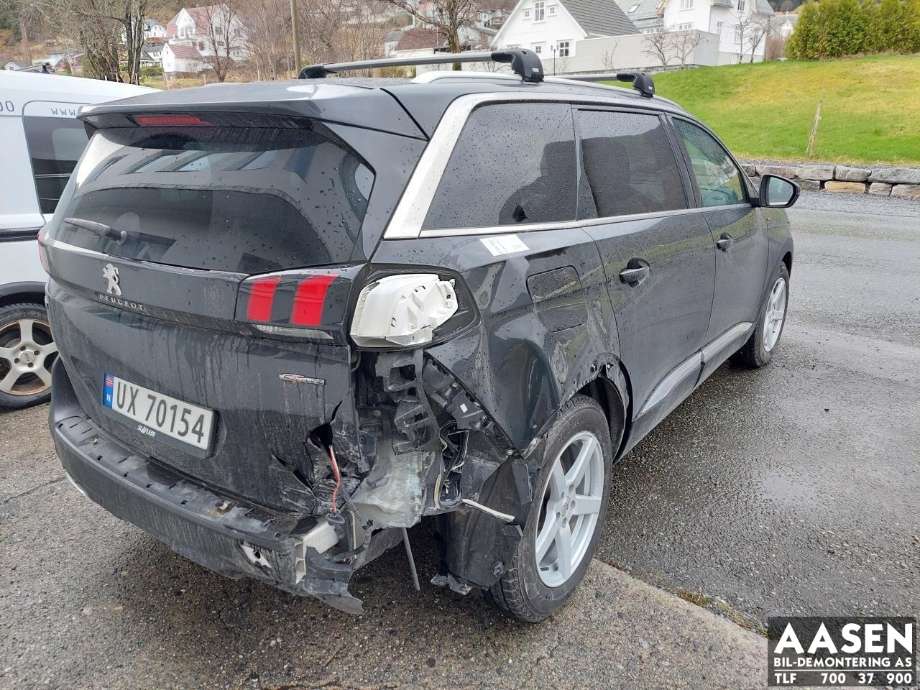 Peugeot 5008 2017-->> (Type II) , Motorkode: YH01, Girkassekode: 