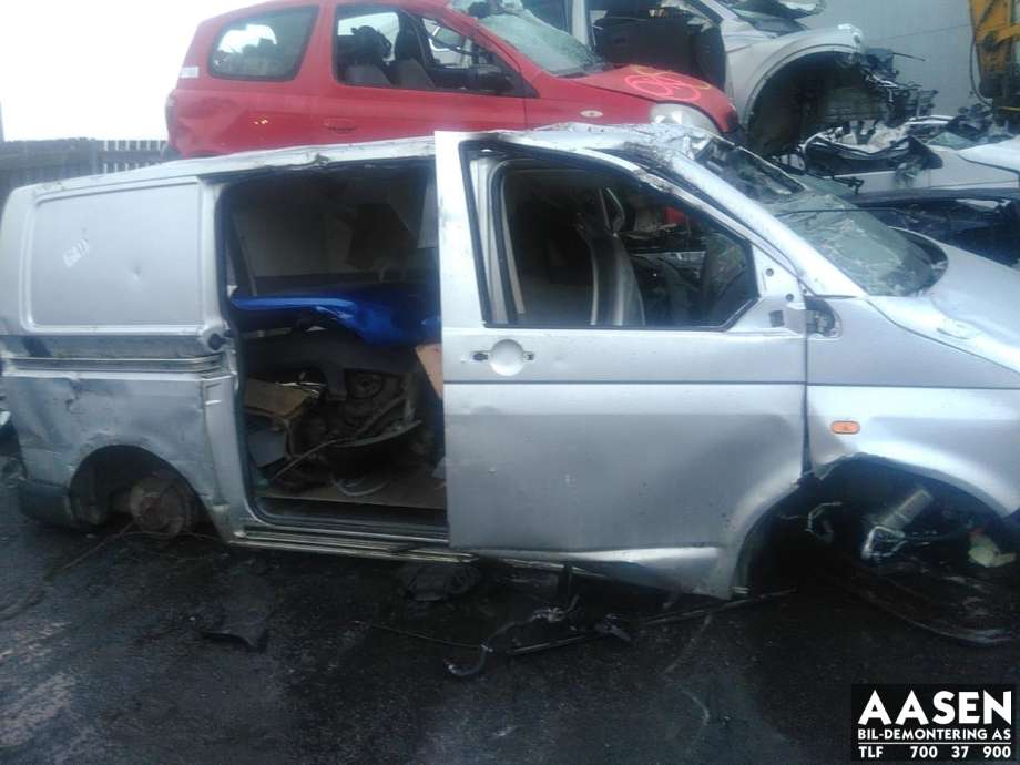 VW Transporter / Caravelle 2003-2009 (Fase 1) (T5) (T5), Motorkode: AXD, Girkassekode: 