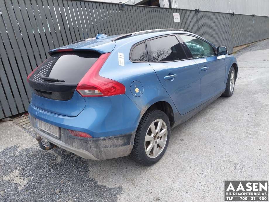 Volvo V40 2012-2019 , Motorkode: D4162T, Girkassekode: 1285041