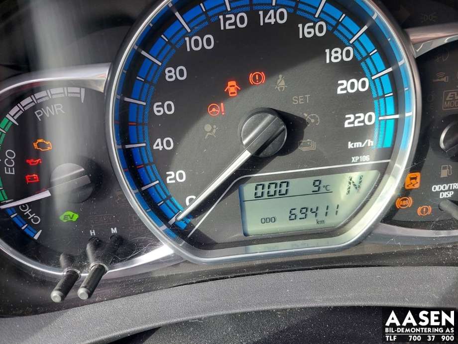 Toyota Yaris 2014-2020 (Type III, Fase 2) delebil , Motorkode: 1NZ-FXE, Girkassekode: 